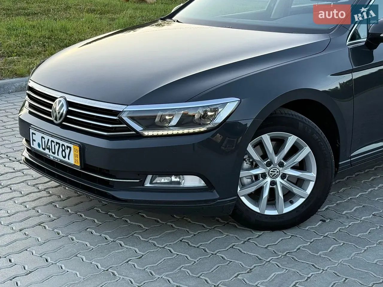 Volkswagen Passat 2019 photo 4