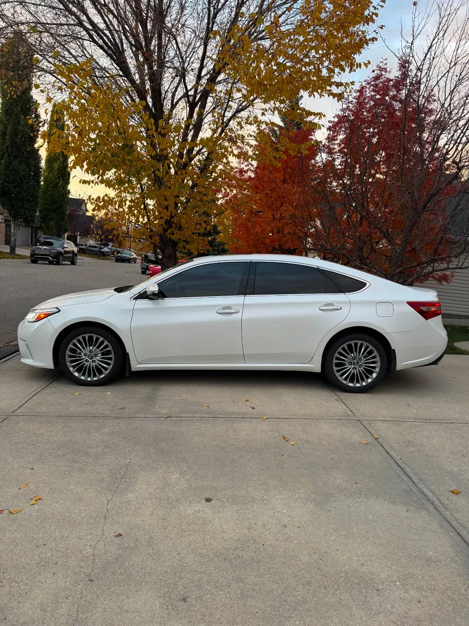 Toyota Avalon 2017 photo 3