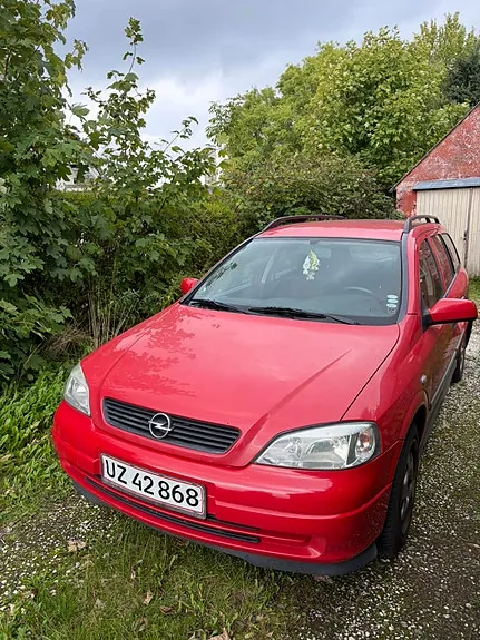 Opel Astra 2000 photo 2