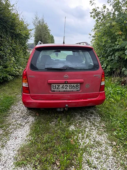 Opel Astra 2000 photo 4