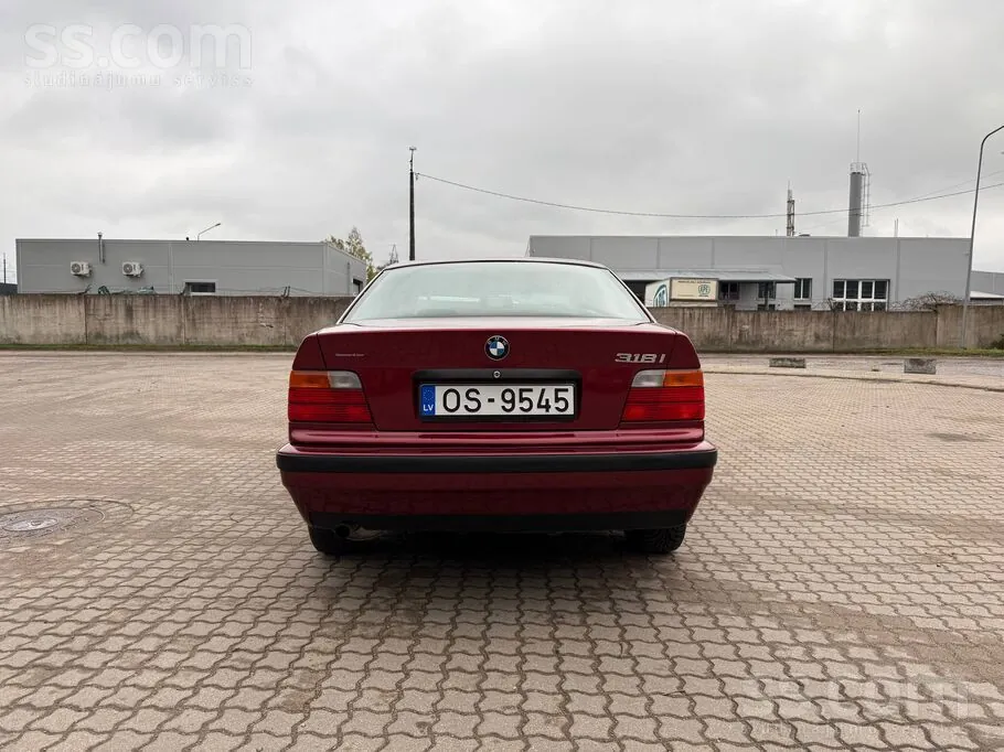 BMW 318I 1991 photo 5