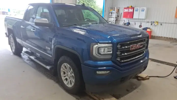 GMC Sierra 1500 2016 photo 2