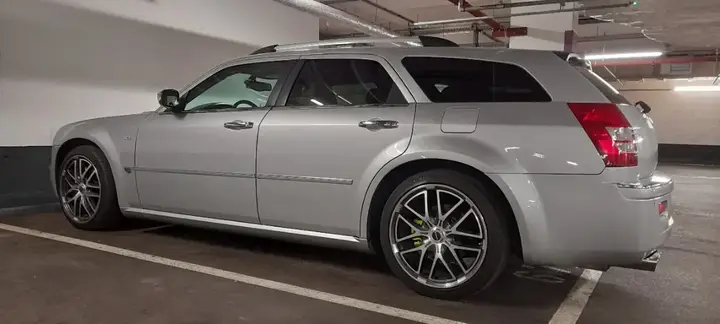 Chrysler 300C 2005 photo 2