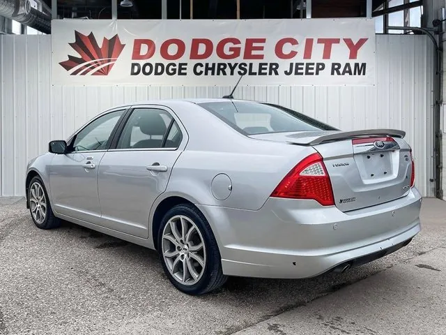 Ford Fusion 2011 photo 2