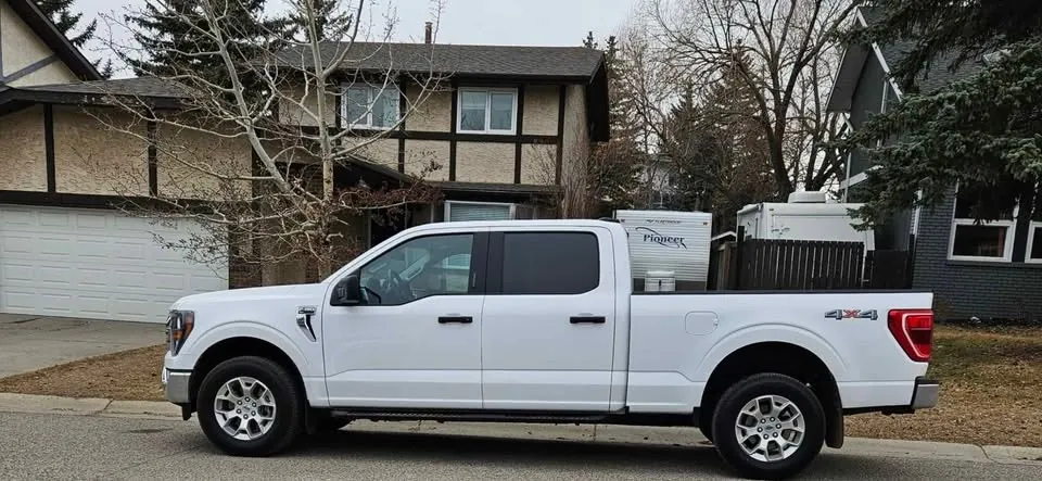 Ford F-150 2023 photo 2