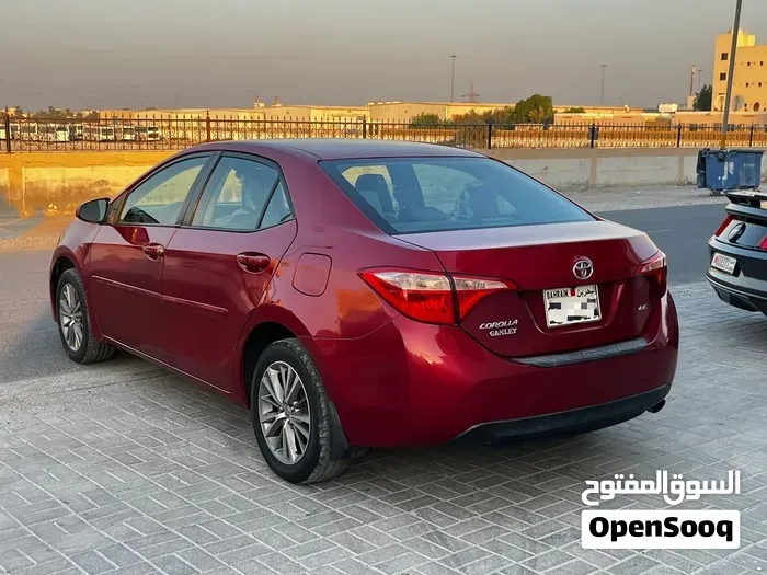 Toyota Corolla 2017 photo 2
