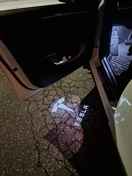 Tesla Model Y 2022 photo 4
