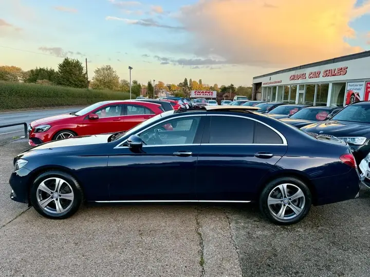 Mercedes-Benz E-Class 2017 photo 4