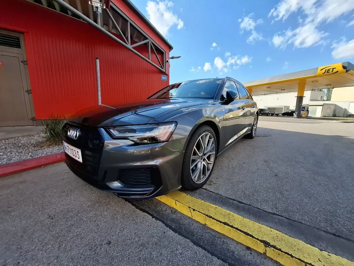 Audi A6 2022 photo 3