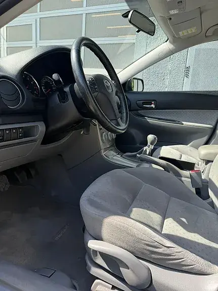 Mazda 6 2004 photo 2