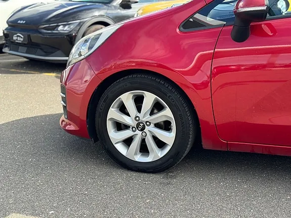 Kia Rio 2015 photo 2
