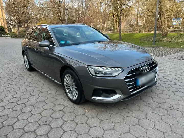 Audi A4 Avant