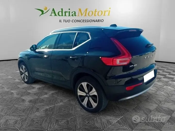 Volvo Xc40 2023 photo 3