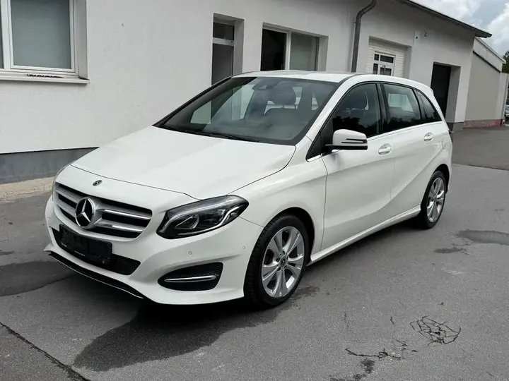 Mercedes-Benz B 180 Urban