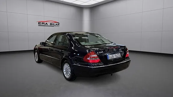 Mercedes-Benz E240 2003 photo 4