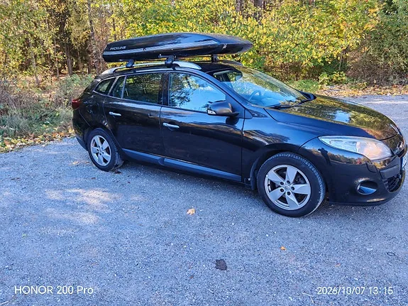 Renault Megane Iii 2010 photo 4