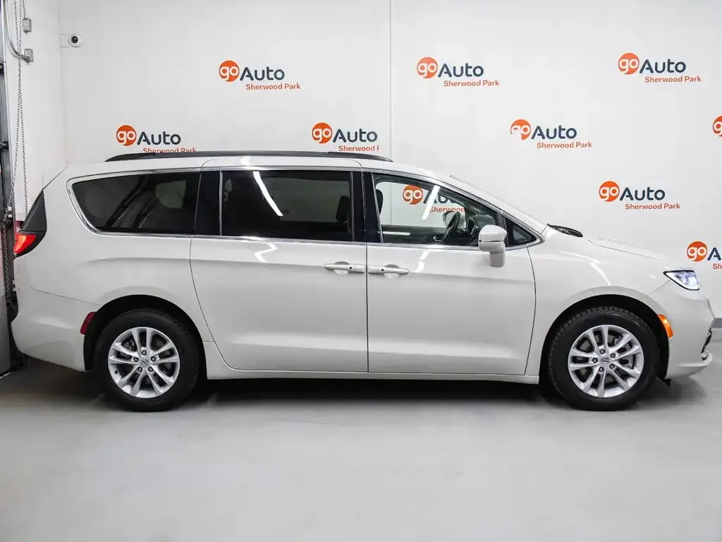 Chrysler Pacifica 2021 photo 5