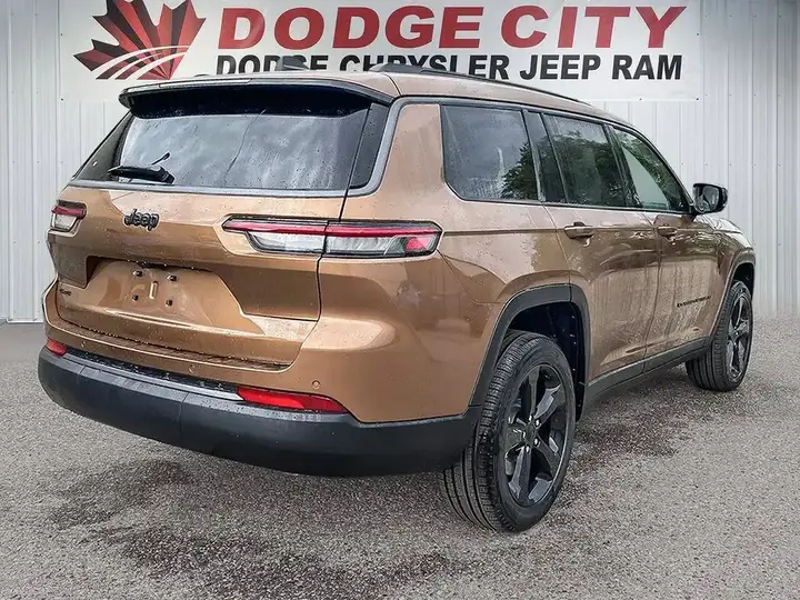 Jeep Grand Cherokee L 2026 photo 5