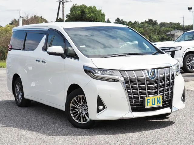 Toyota Alphard 2022 photo 3