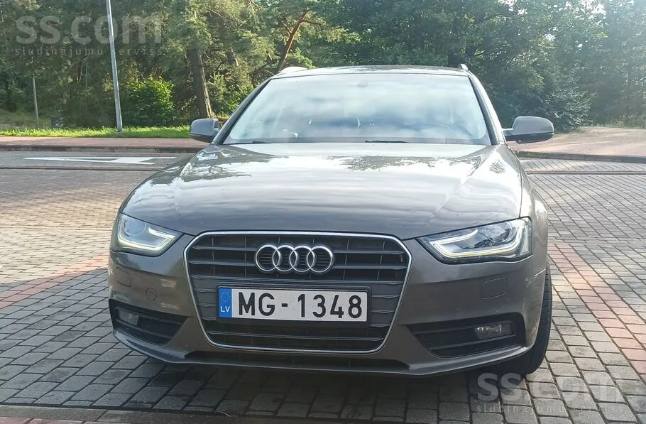 Audi A4 2013 photo 3