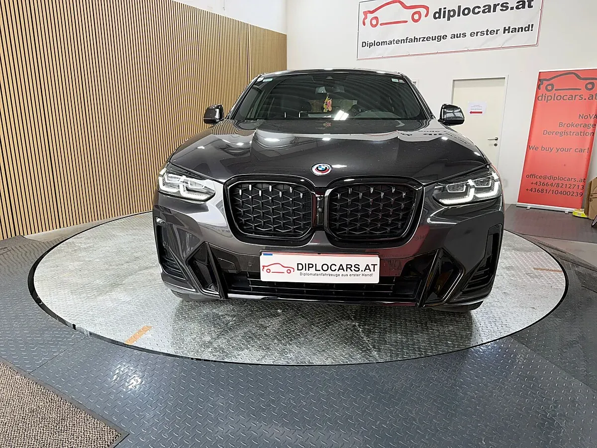 BMW X4 2023 photo 2