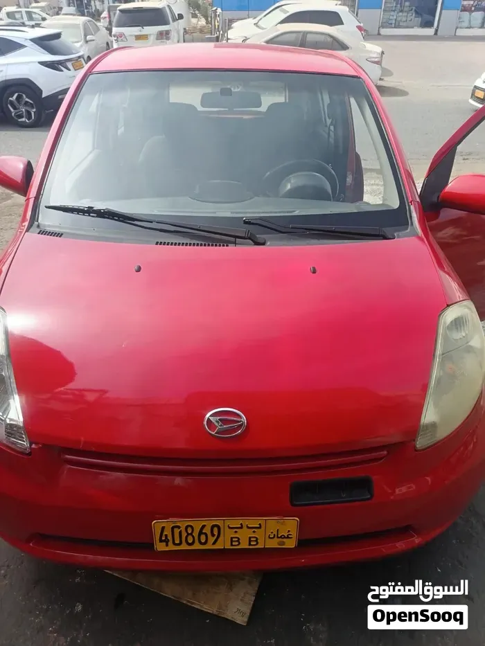 Daihatsu Sirion 2006 photo 2