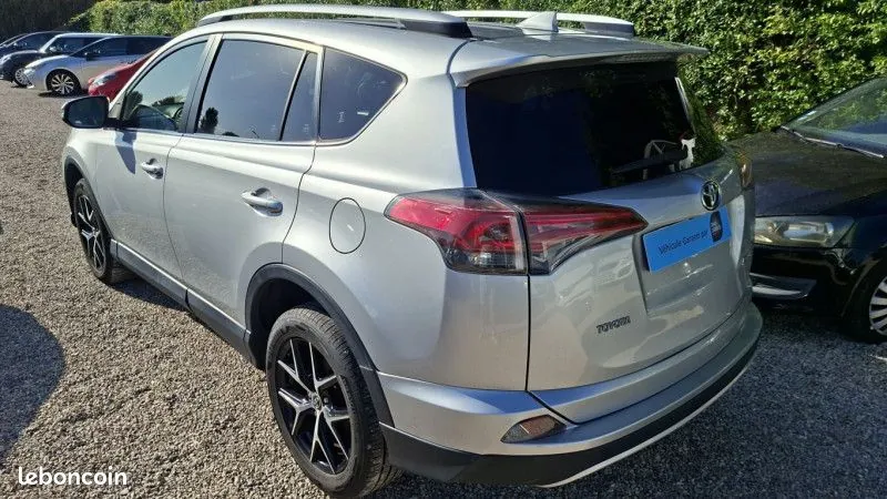 Toyota Rav4 2016 photo 4