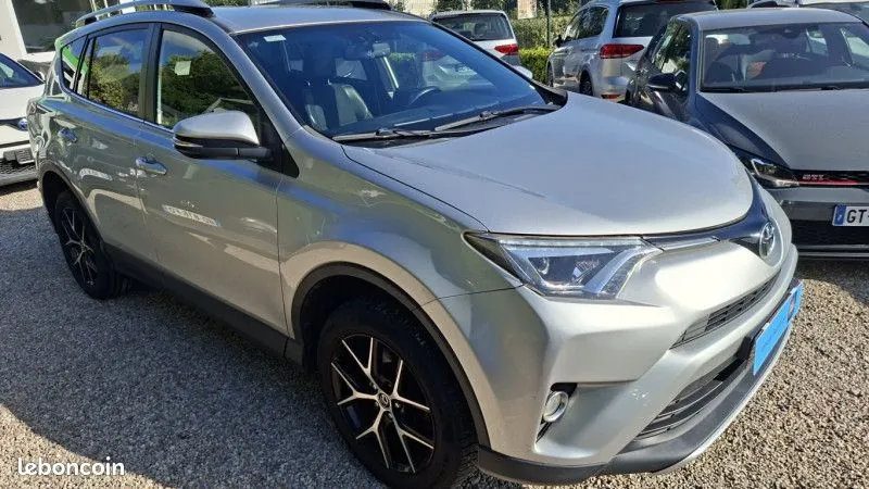 Toyota Rav4 2016 photo 2