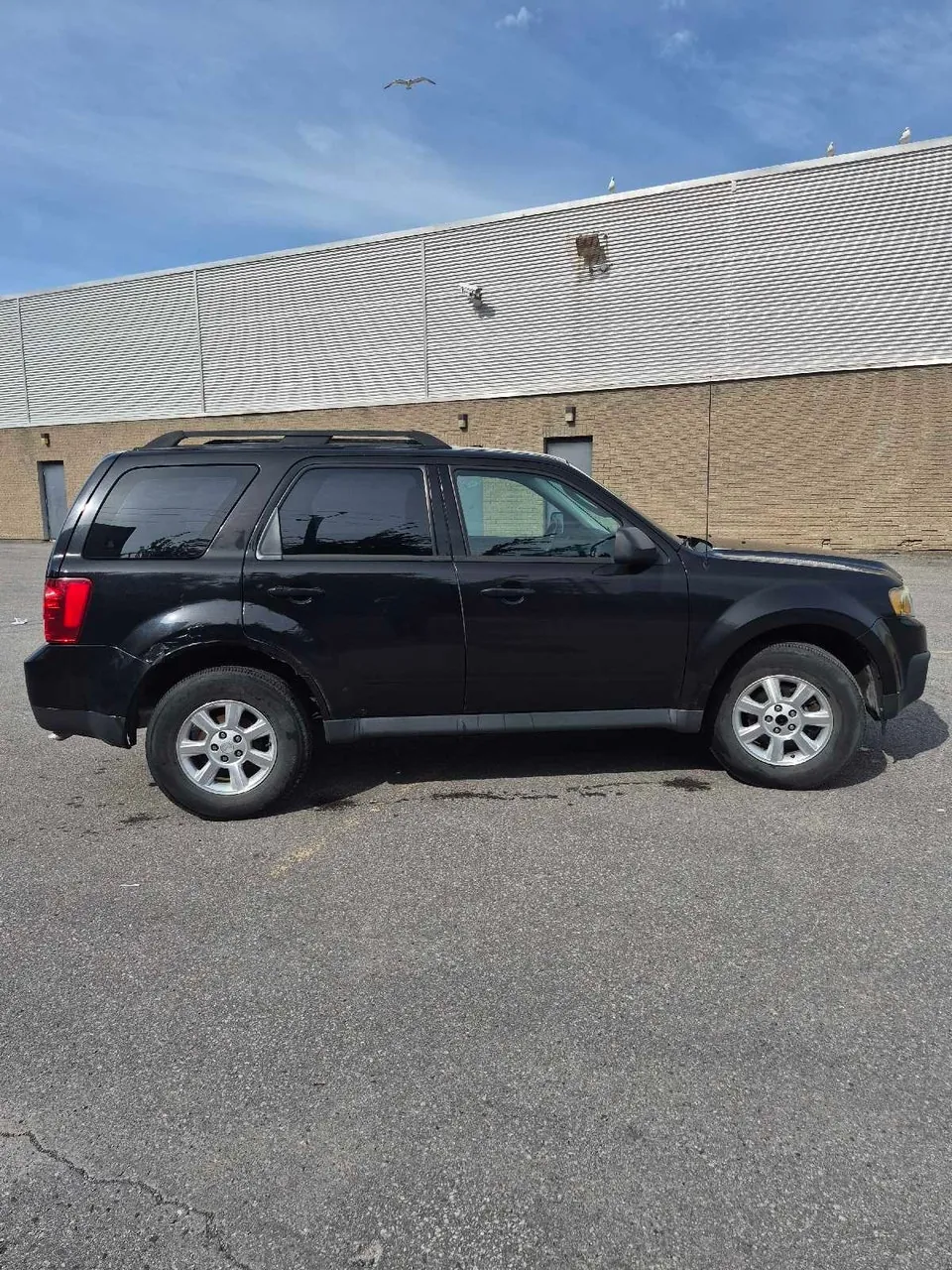 Mazda Tribute 2011 photo 5
