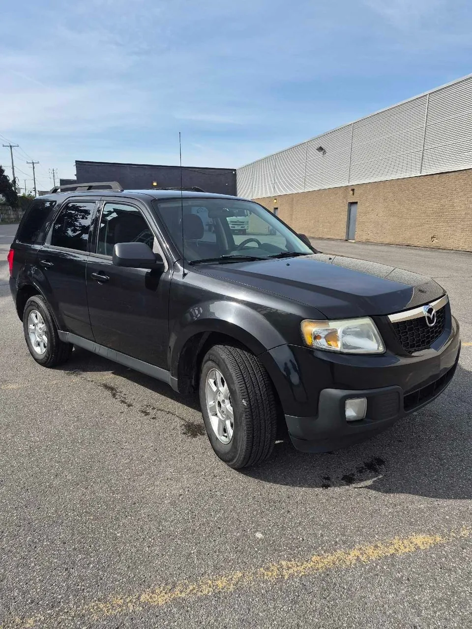 Mazda Tribute 2011 photo 4