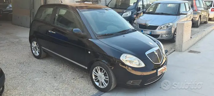 Lancia Ypsilon 2006 photo 2
