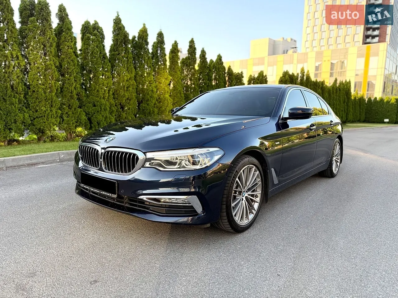 BMW 5 Series 2017 photo 2