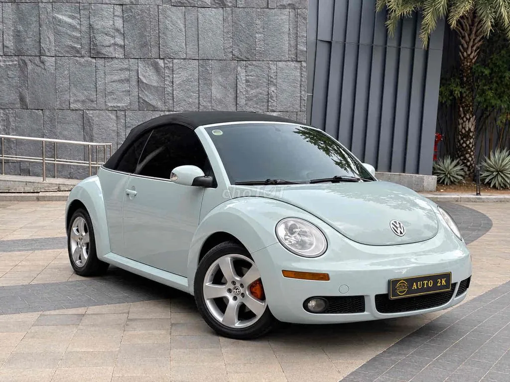 Volkswagen New Beetle 2006 photo 2