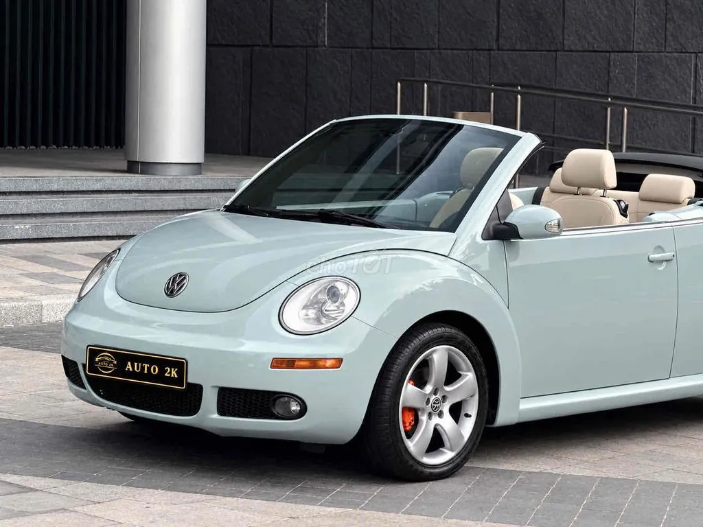 Volkswagen New Beetle 2006 photo 4