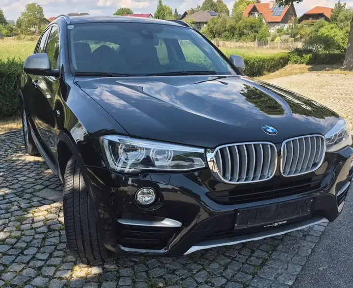 BMW X4 2016 photo 2