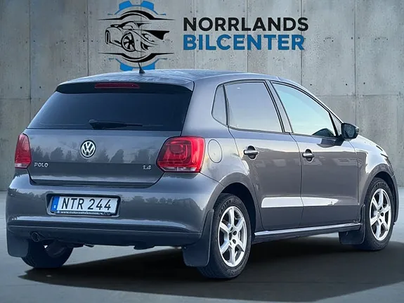 Volkswagen Polo 2012 photo 4