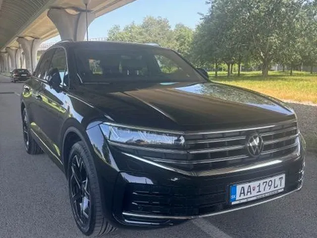 Volkswagen Touareg 2024 photo 3