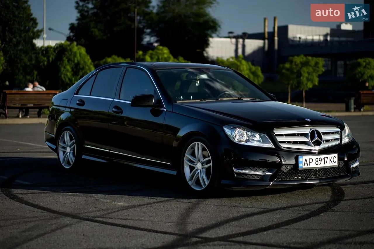 Mercedes-Benz C-Class