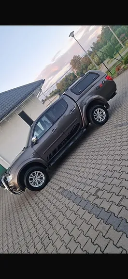 Mitsubishi L200 2015 photo 3