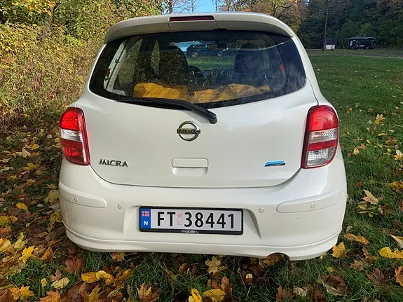 Nissan Micra 2012 photo 5