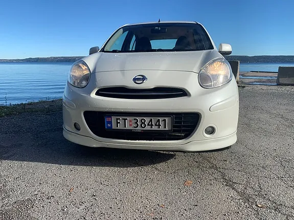 Nissan Micra 2012 photo 2