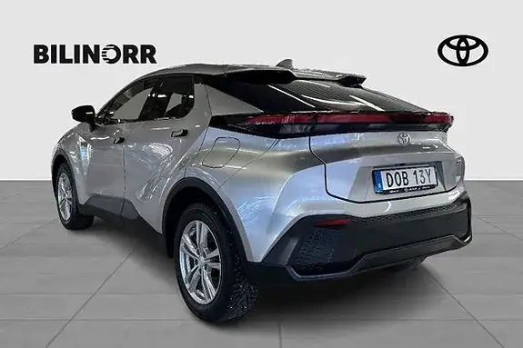 Toyota C-Hr 2025 photo 3