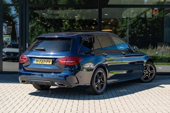 Mercedes-Benz C-Class 2020 photo 3