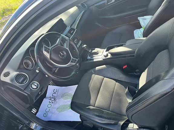 Mercedes-Benz C220