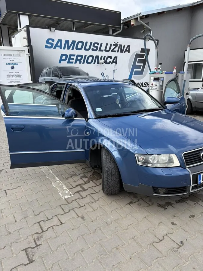 Audi A4 2002 photo 5