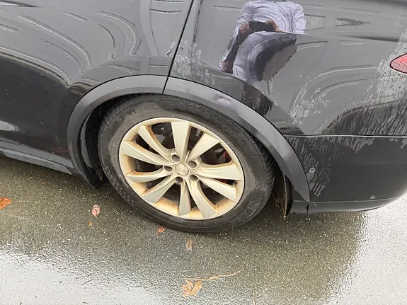 Tesla Model X 2017 photo 3