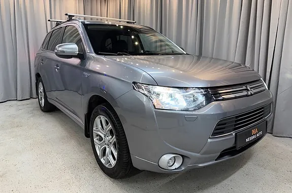 Mitsubishi Outlander 2015 photo 3
