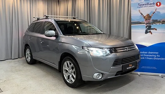 Mitsubishi Outlander 2015 photo 2