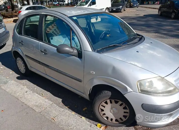 Citroen C3 2003 photo 2