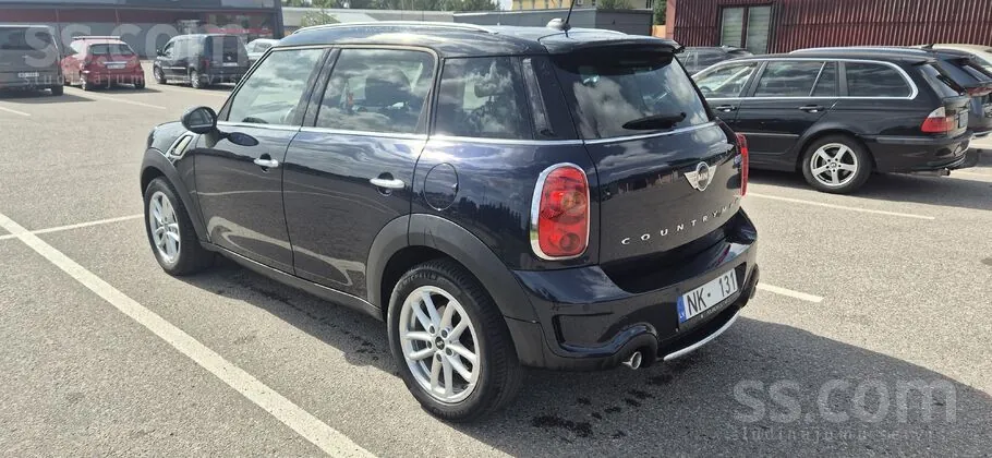 Mini Cooper S 2015 photo 2